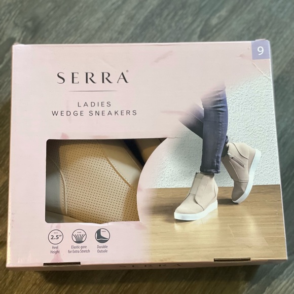 serra wedge sneakers